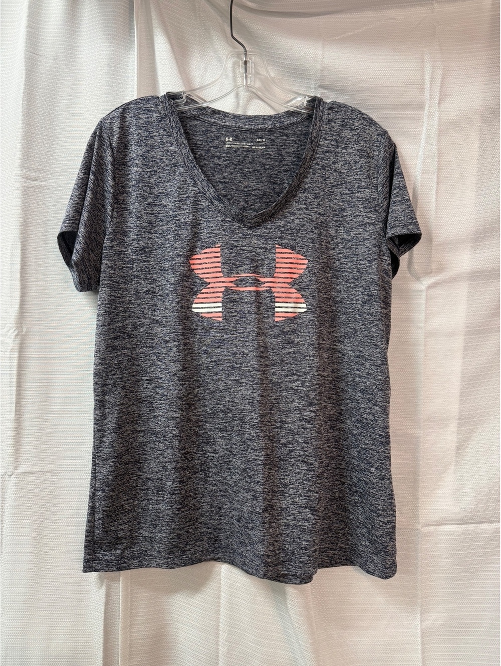 Under Armour Women's Loose Fit HeatGear T-Shirt Large